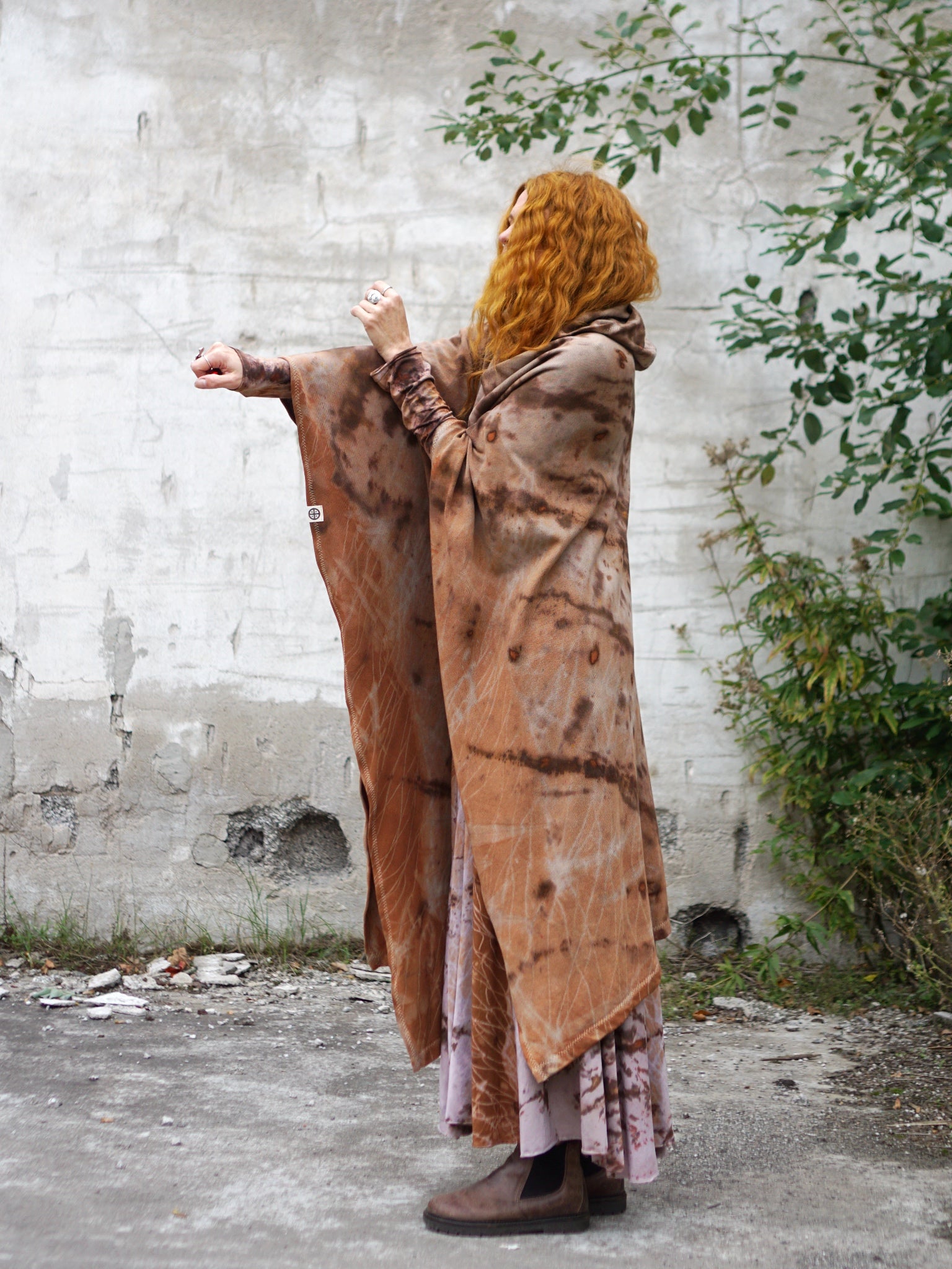 Natural Habitat Poncho - Copper Flakes Clay