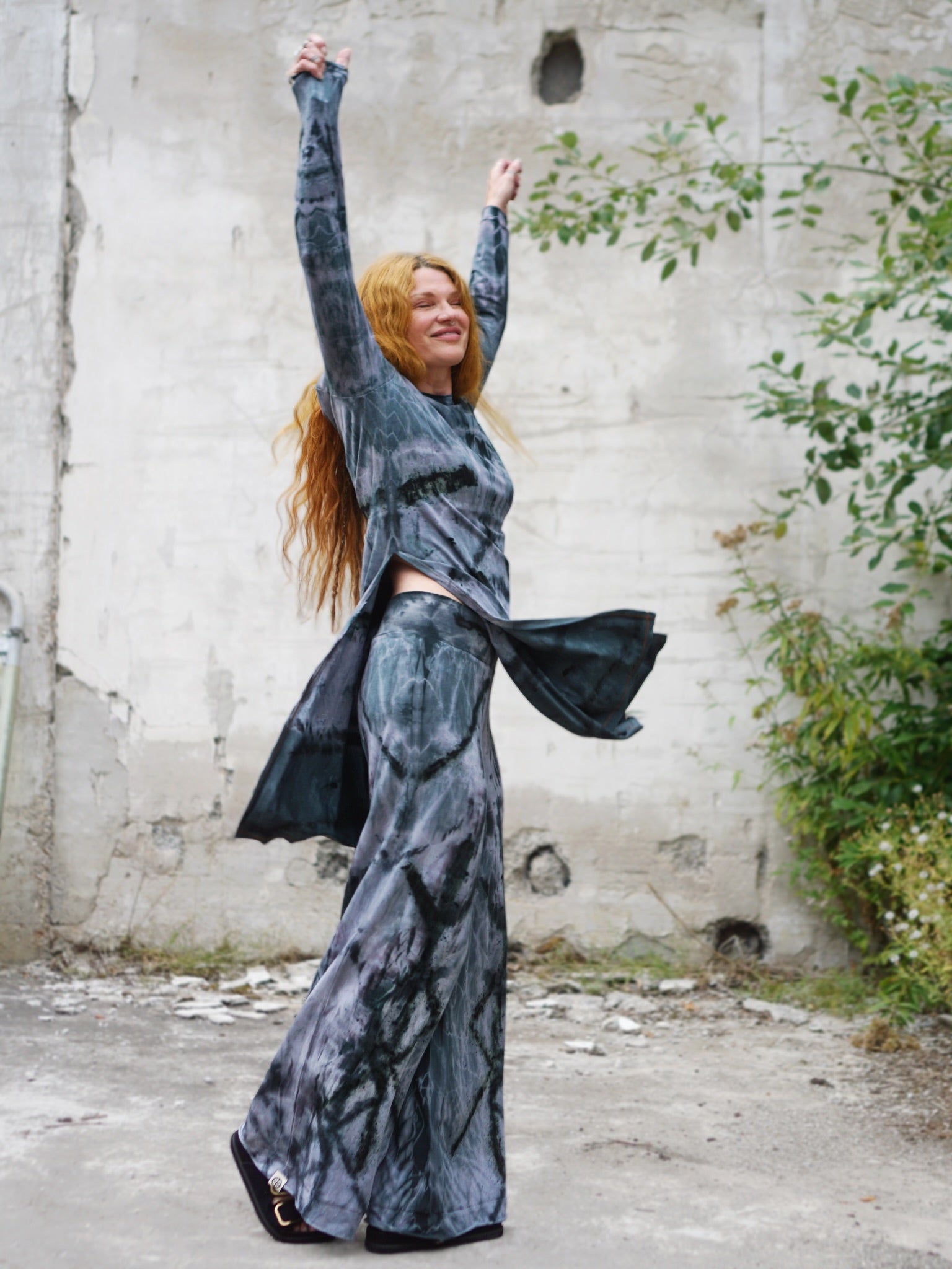 Natural Habitat Oversized Tunic  - Grey Black