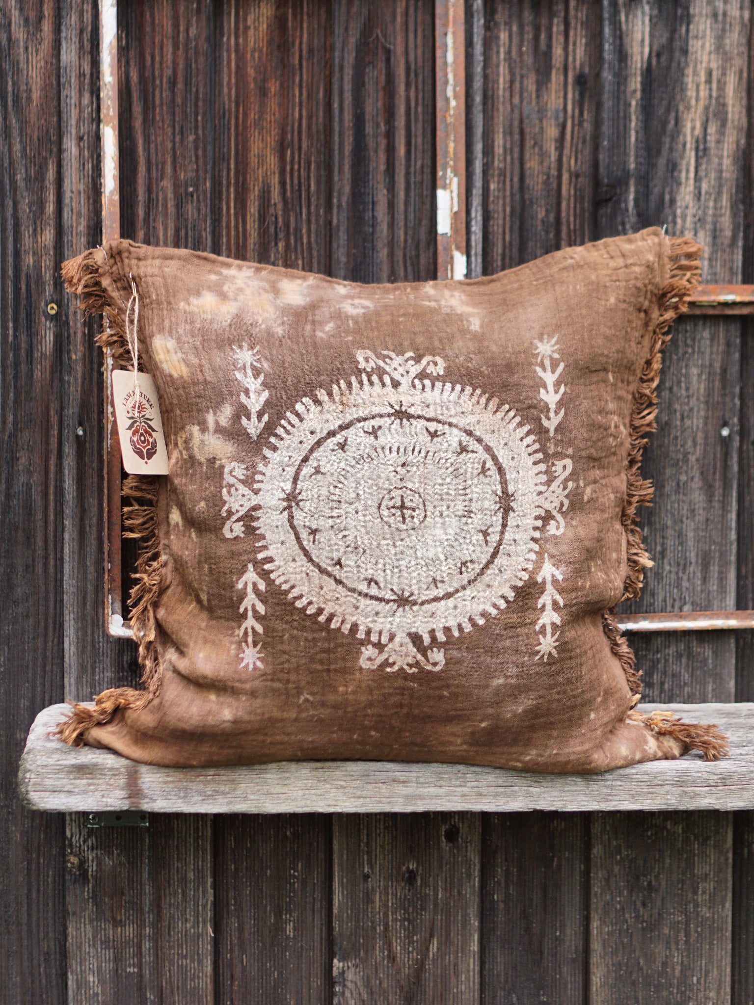 Cushion Cover DEEP CONNECTION PROTECTION  - Earth