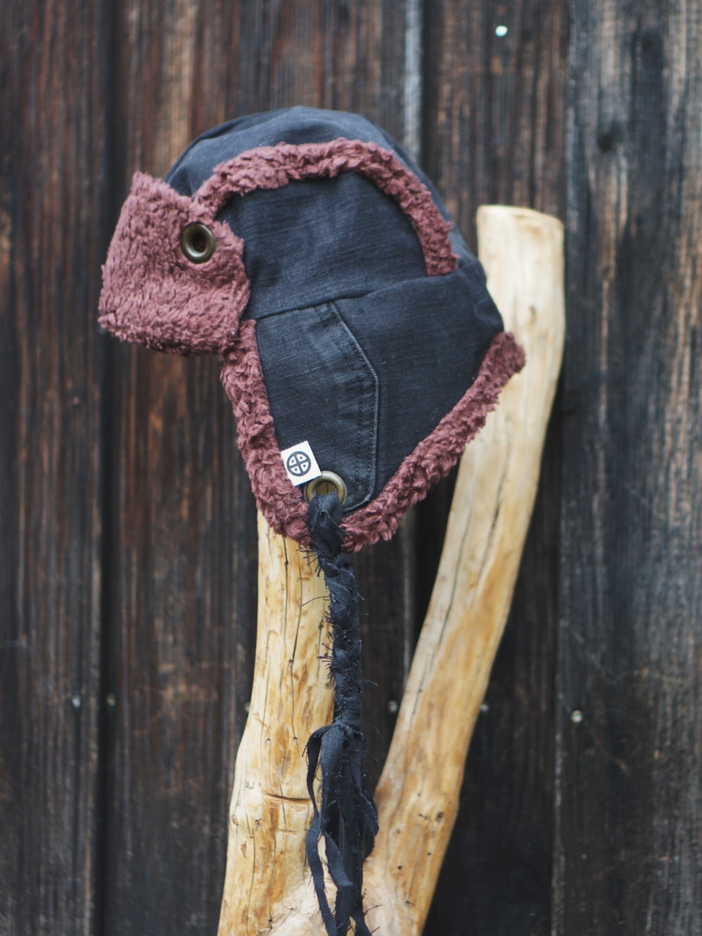 Cozy Jeans Hat - Black Brown