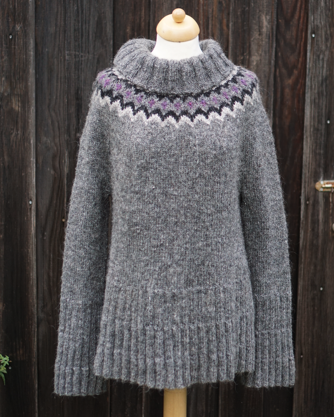 Iceland Knit  Sweater - Anthrazite