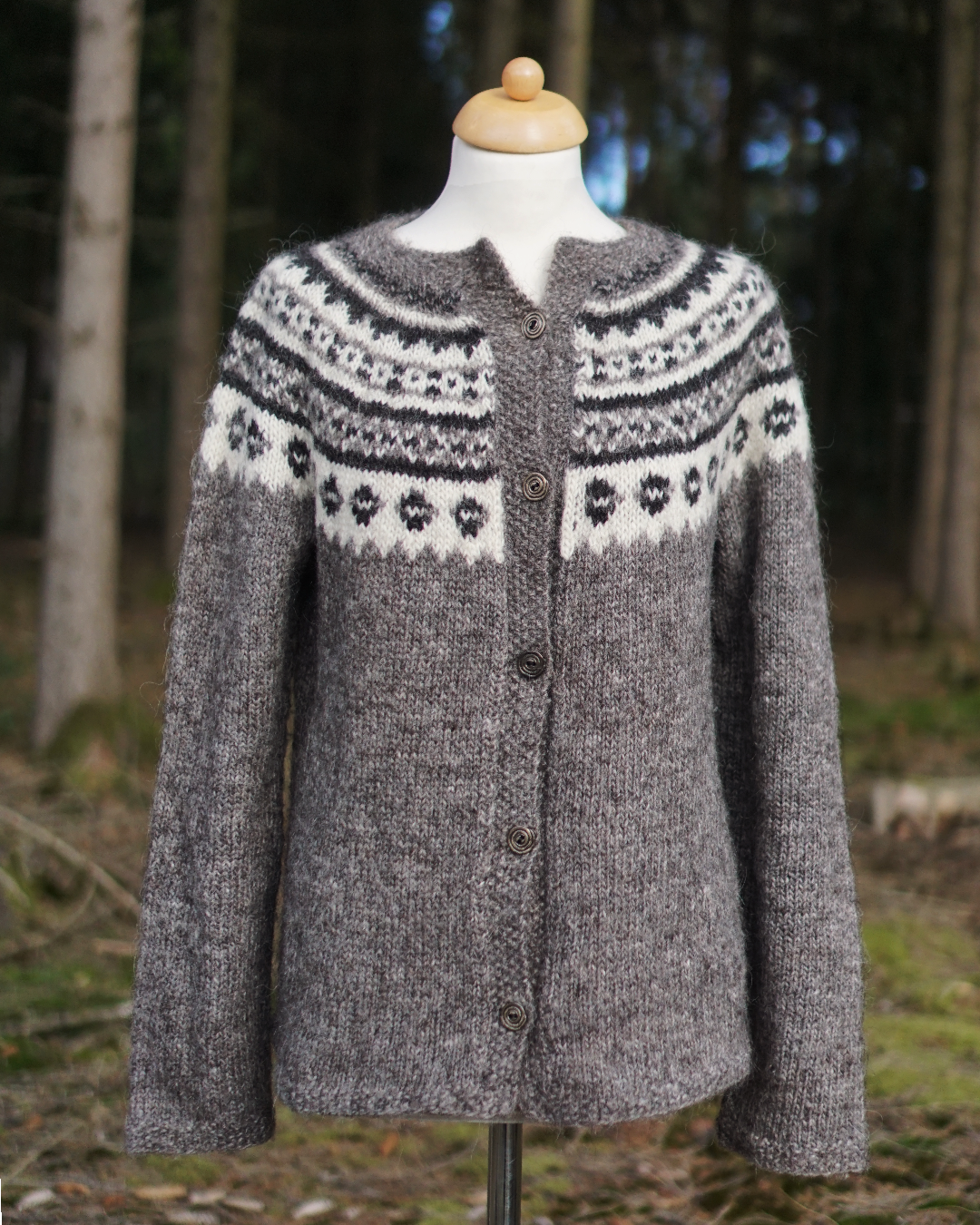 Iceland Knit Cardigan -  Anthracite