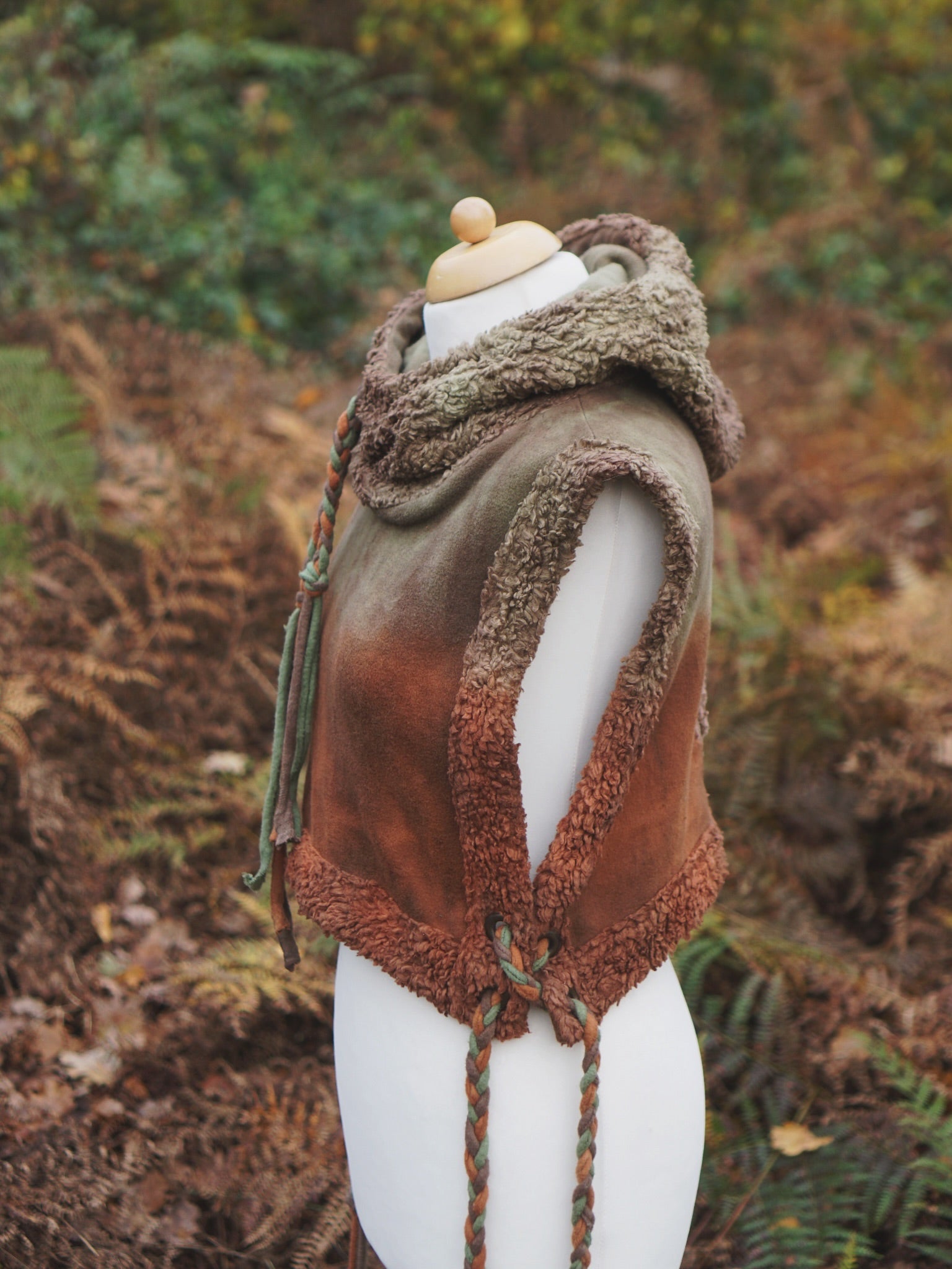 Hoodie Vest - Dragon Blood Vintage Jade