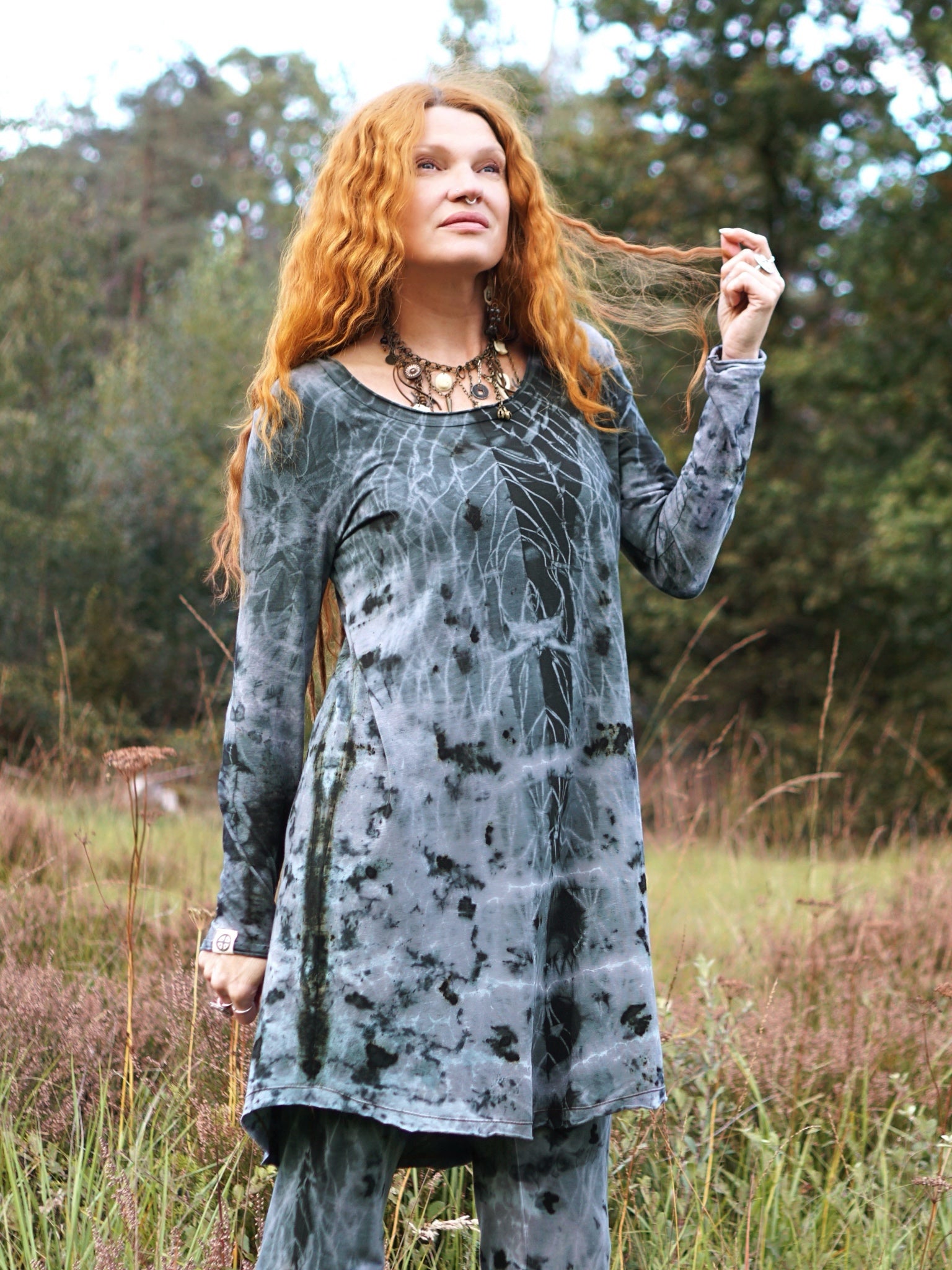 Cozy Oversized Long Sleeve Dress - Black Grey