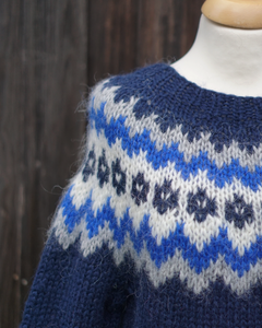 Iceland Knit Sweater - Navy