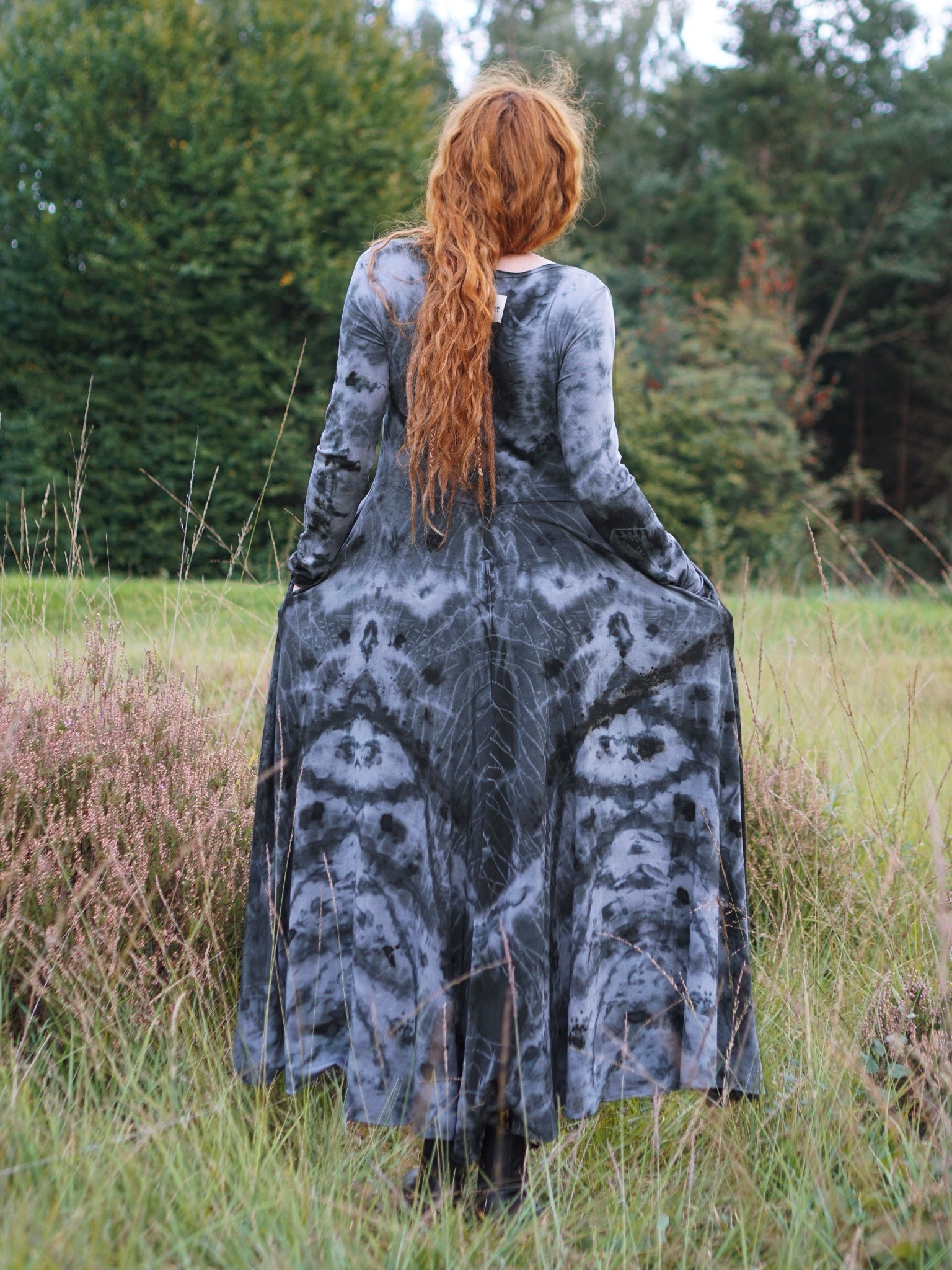 Natural Habitat Cozy Maxi Dress - Black Grey