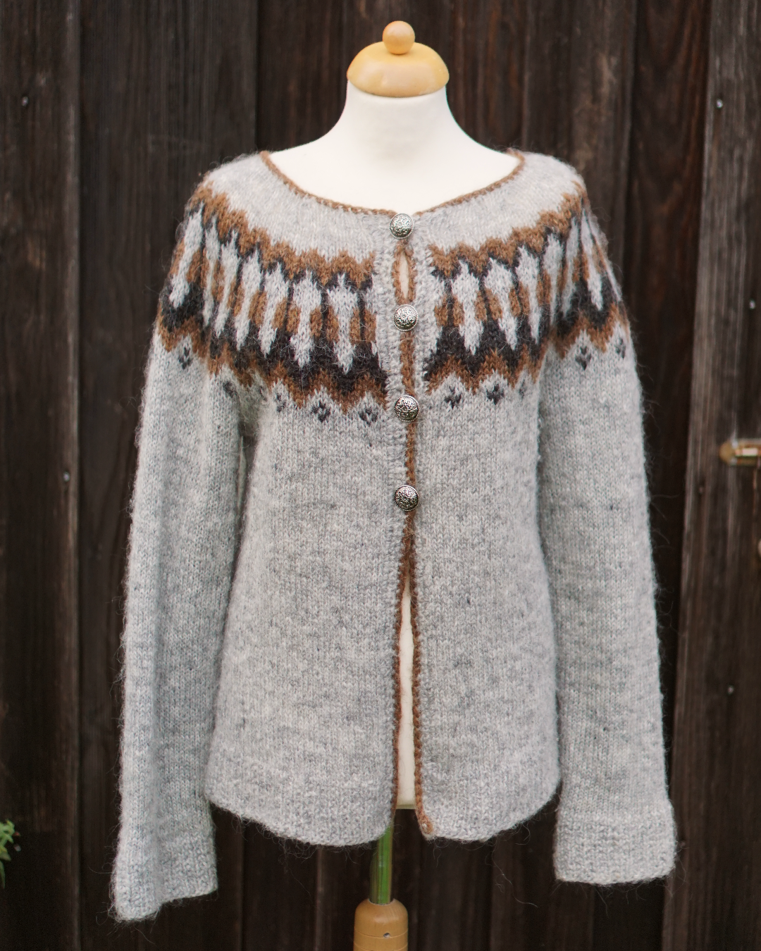 Iceland Knit Cardigan - light grey / brown