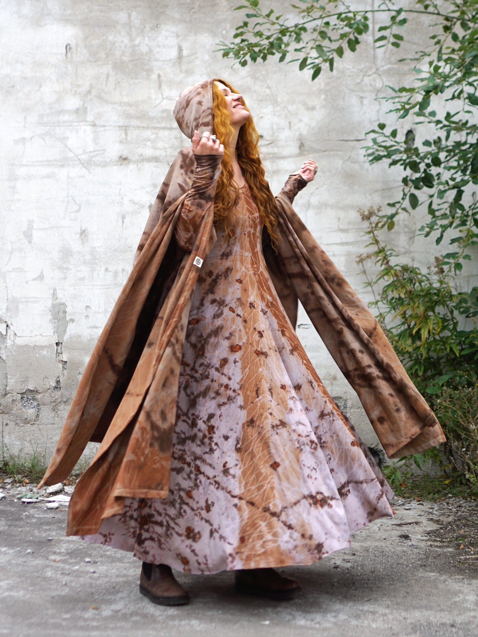 Natural Habitat Poncho - Copper Flakes Clay