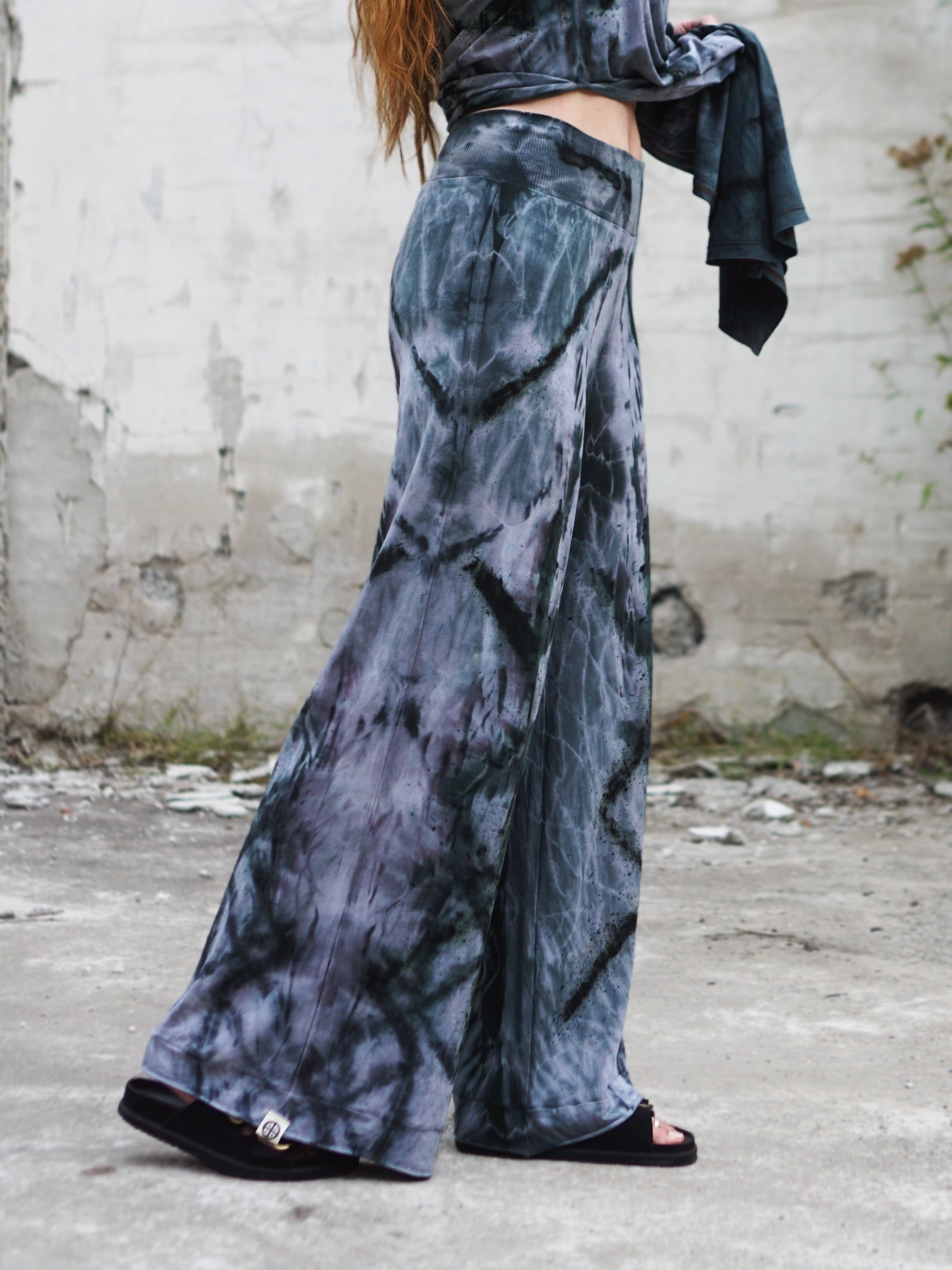 Natural Habitat Comfy Pant  -  Grey Black