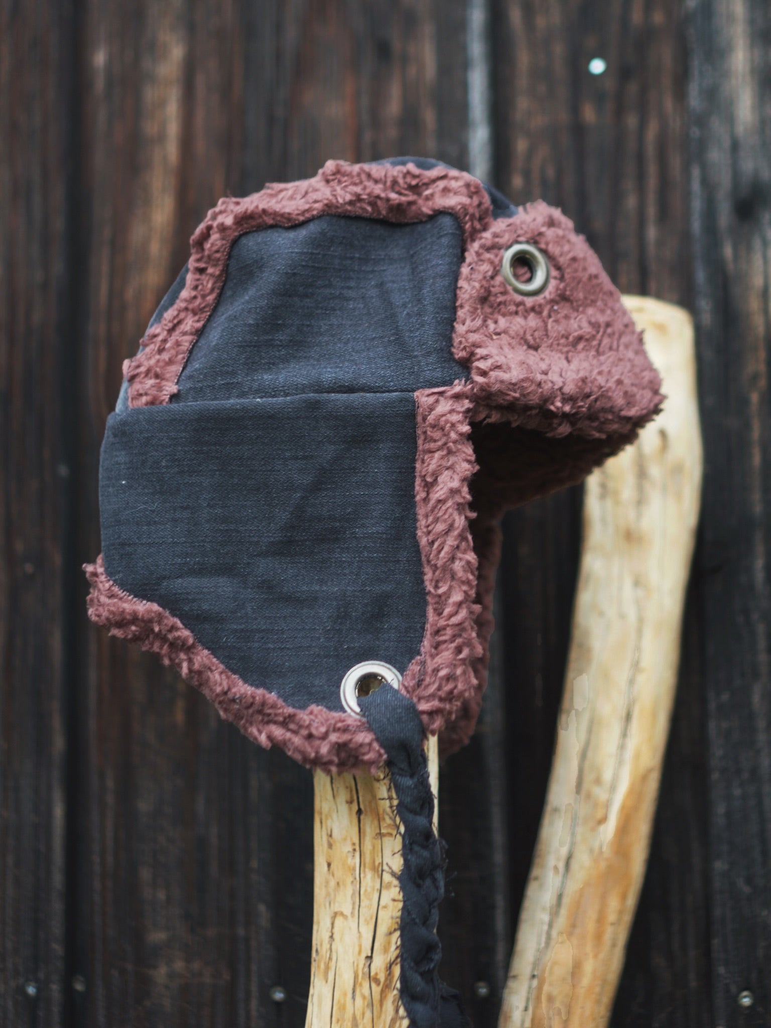 Cozy Jeans Hat - Black Brown