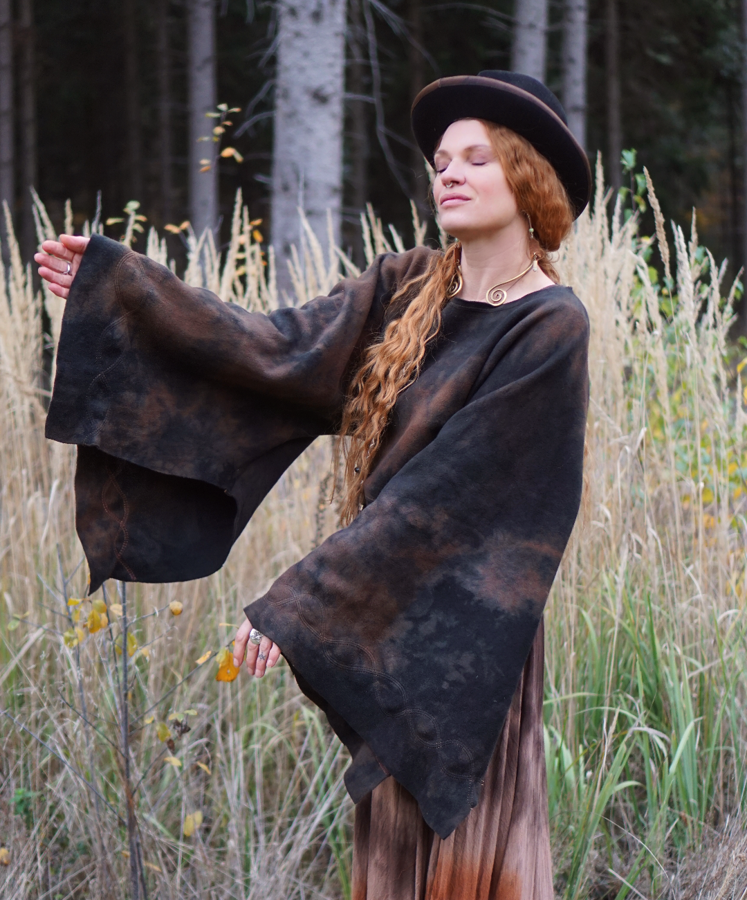 Magic Fleece Tunic - Black Soil