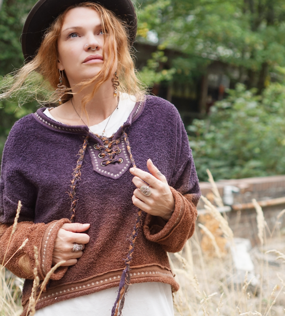 Luna lacing Sweater - Aubergine/Cestnut