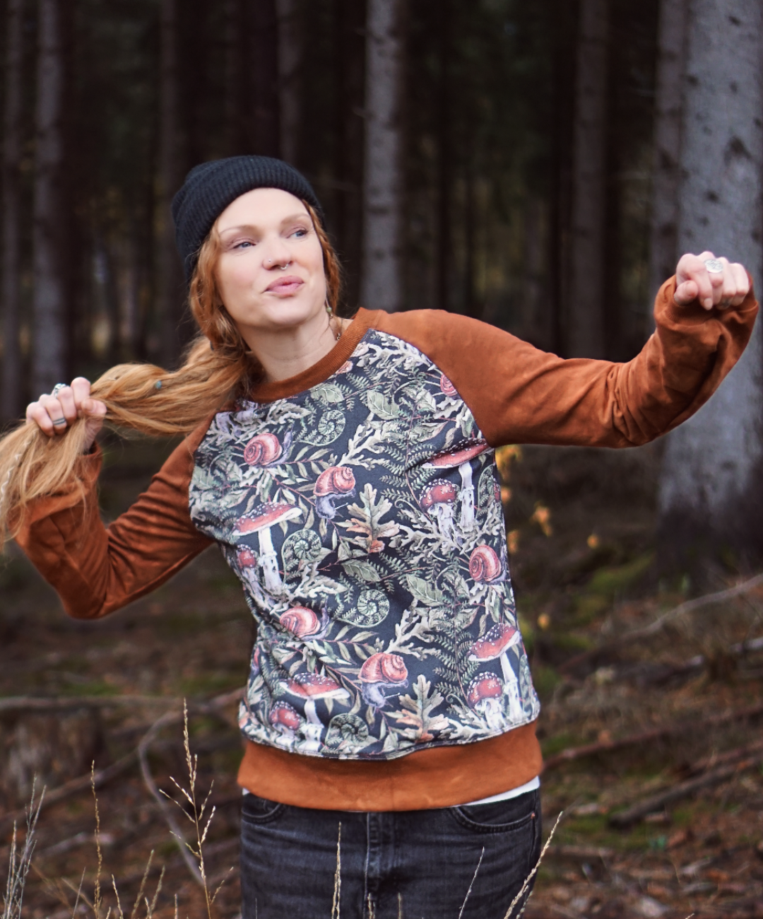 Woodland Raglan Sweater - Rust